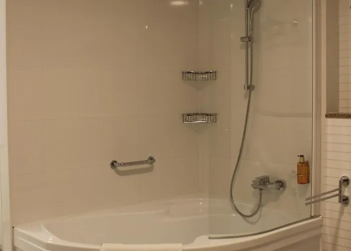 Zamek Hotell *